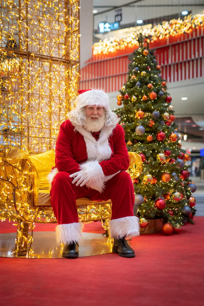 Santas Armchair - Loom Bielefeld